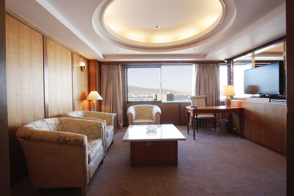 Hotel Pearl City Kobe Exteriör bild